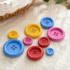 Fashionable blue button clothing accessories, simple and versatile clothing decorations, trendy elements, dopamine color oversized buttons, button hair bands, tree skirts, DIY handcrafted accessories, clothing decorations, buttons details Picture
